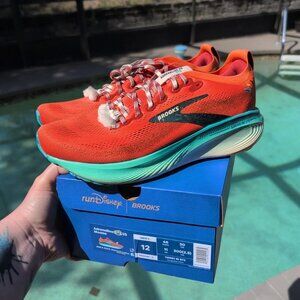 Run Disney Brooks MOANA Adrenaline GTS25 Running Shoes Mens size 12 Women's 13.5